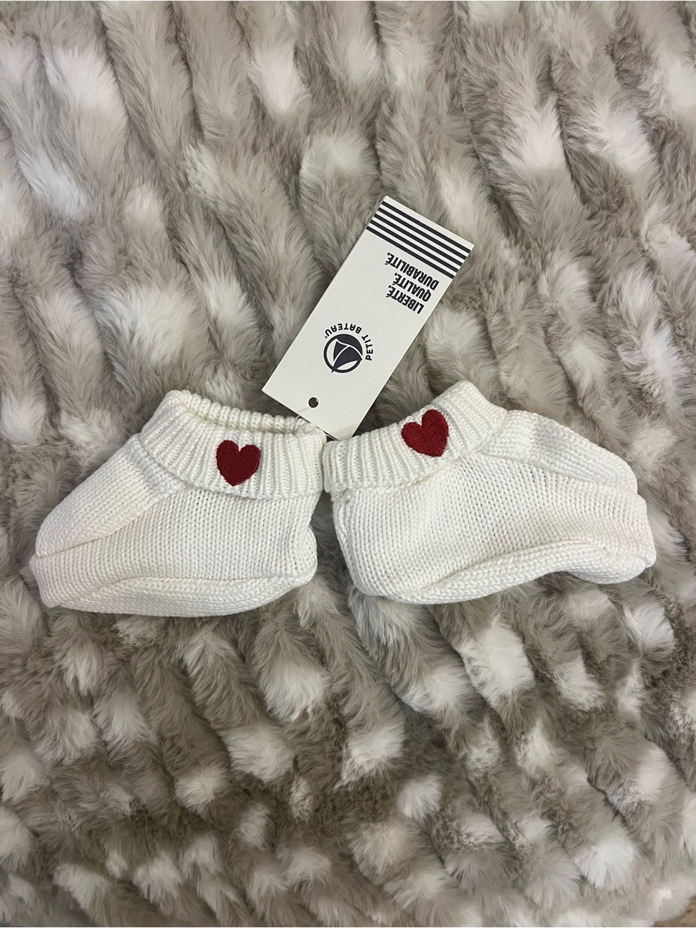NWT Petit Bateau White Baby Knit Booties with Red Heart